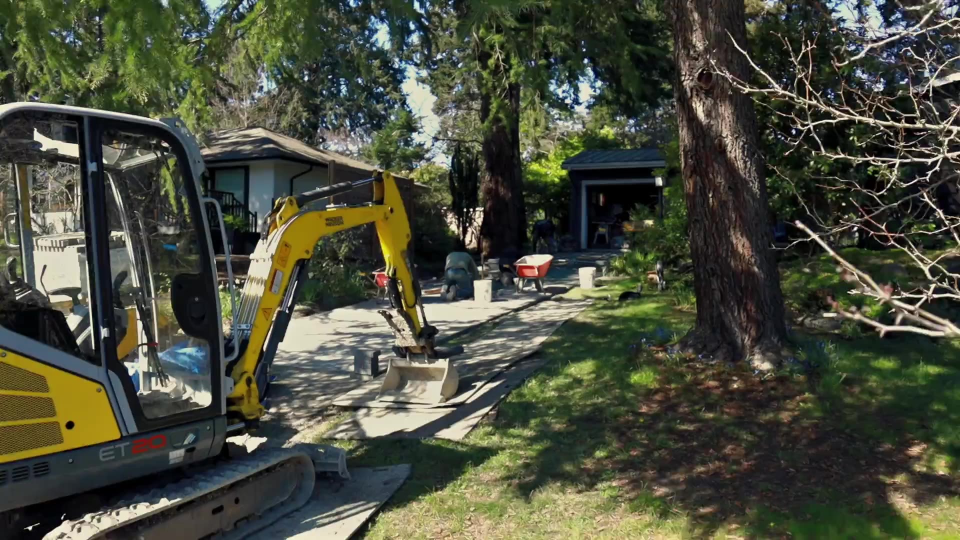 Excavator on a residential site — Silent Story site reel
